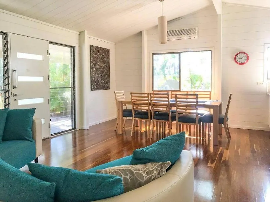 Archies Beach Abode Bargara Feriehus